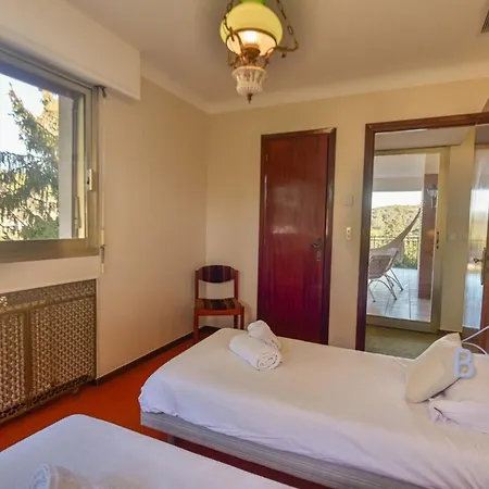 Magnificent With Swimming Pool And Garden In Villa Mougins