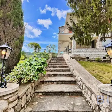 Magnificent With Swimming Pool And Garden In * Mougins